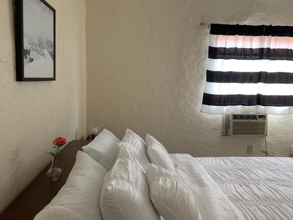 Cozy Private Room, Near The Airport - Free Parking - 01 Miami Exteriör bild